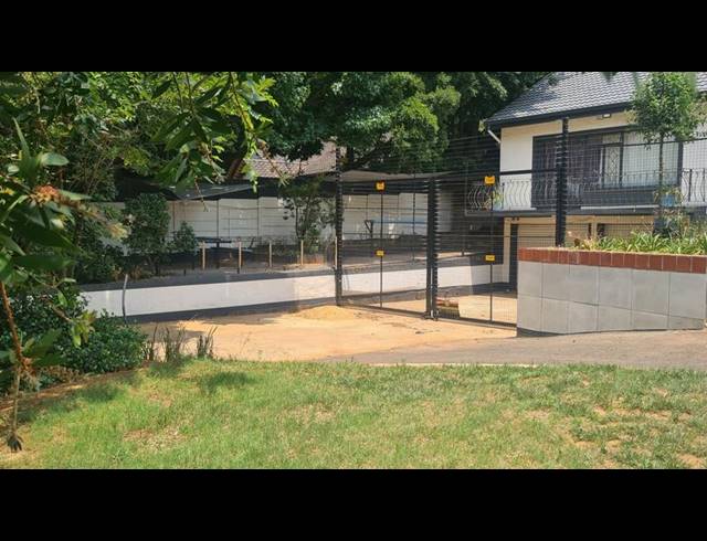 BUSINESS FOR SALE IN LIBRADENE